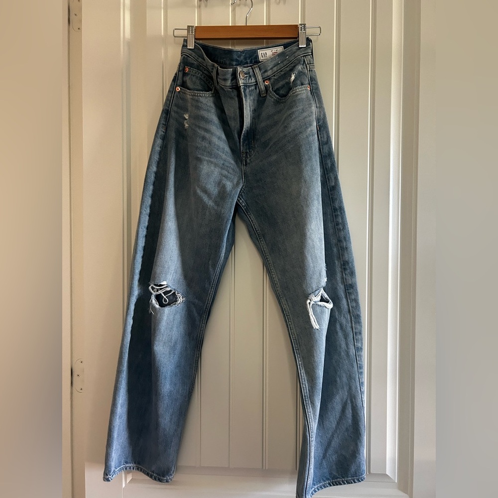 GAP High-Rise Distressed Blue Jeans